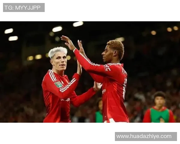 曼联与水晶宫激战正酣谁能在英超赛场上笑到最后