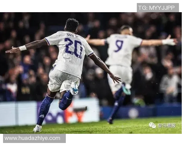 皇马逆转拜仁晋级四强本泽马加时赛绝杀成英雄